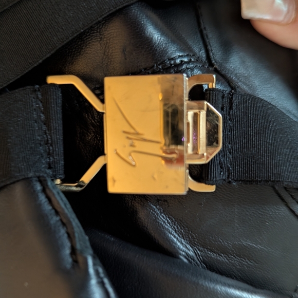 Giuseppe Zanotti Black Leather size9 - Picture 15 of 16